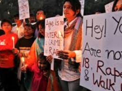 Nirbhaya rape case: Hearing continues in Patiala House Court, death warrant may be issued! | निर्भया मामला: पटियाला हाउस कोर्ट में सुनवाई पूरी, आज मिल सकता है इंसाफ