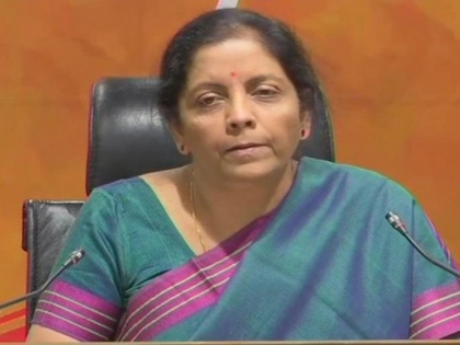 Nirmala Sitharaman rejected the opposition's allegations, Saying Economy is improving | निर्मला सीतारमण ने विपक्ष के आरोपों को सिरे से किया खारिज, कहा- 'अर्थव्यवस्था संकट में नहीं, कुशल डाक्टरों के हाथ में है प्रबंधन'