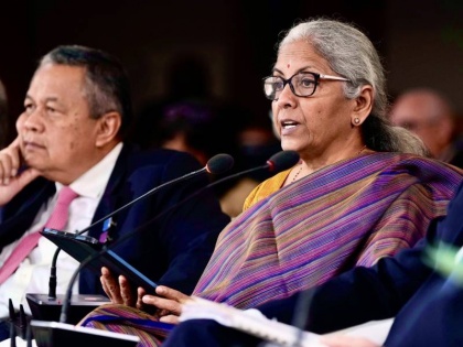 Nirmala Sitharaman says Indian Economy Will Stay On Course Despite Global Headwinds | वैश्विक प्रतिकूलताओं के बावजूद सही दिशा में बनी रहेगी भारतीय अर्थव्यवस्था, 7% की दर से बढ़ने का अनुमान: निर्मला सीतारमण