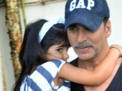 Akshay Kumar's daughter Nititara is not less than father in fitness | फिटनेस में पिता से कम नहीं हैं अक्षय कुमार की बेटी नितारा