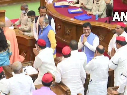 Uttar Pradesh Assembly Deputy Speaker SP's rebel and BJP candidate Nitin Agarwal elected defeated Narendra Singh Verma | यूपी विधानसभा उपाध्यक्षः सपा के बागी और भाजपा प्रत्याशी नितिन अग्रवाल जीते, समाजवादी पार्टी के नरेंद्र सिंह वर्मा को दी मात, पक्ष में 304 और विपक्ष में 60 मत पड़े