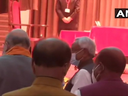 Nitish Kumar takes oath Chief Minister Bihar seventh time his fourth consecutive term | बिहार के नए कैबिनेट पर सीएम नीतीश बोले- नया मौका मिला है, हर बार कुछ न कुछ होता...