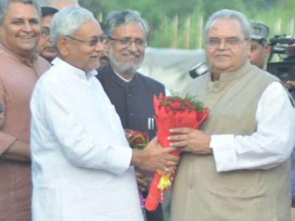 Muzaffarpur Shelter Home case: governor satyapal, JDU, BJP, nitish kumar | मुजफ्फरपुर कांड: राज्यपाल की चिठ्ठी को लेकर सियासत, JDU ने कहा-दिल्ली के BJP मुख्यालय में लिखी गई 'पटकथा' Muzaffarpur Shelter Home case: governor satyapal, JDU, BJP, nitish kumar | मुजफ्फरपुर कांड: राज्यपाल की चिठ्ठी को लेकर सियासत, JDU ने कहा-दिल्ली के BJP मुख्यालय में लिखी गई 'पटकथा'