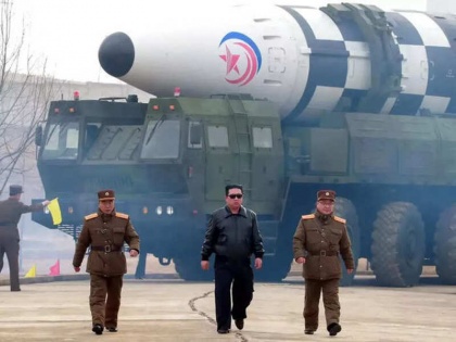 North Korea Fires Ballistic Missile South Korea and japan react | उत्तर कोरिया ने अपनी सबसे घातक मिसाइल का परीक्षण किया, भड़के जापान और दक्षिण कोरिया