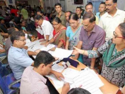 Bengal NRC dispute: Mamta claims 11 people dead, family said - deaths are being done due to fear of losing NRC papers | बंगाल NRC विवाद: ममता ने किया 11 लोगों के मरने का दावा, परिजनों ने कहा- एनआरसी कागजात खोने के डर से हो रही हैं मौतें