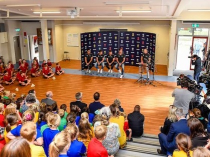 New Zealand announces their World Cup 2019 squad at a school, Know why | न्यूजीलैंड ने 'स्कूल' में किया वर्ल्ड कप 2019 के लिए अपनी टीम का ऐलान, चार पूर्व छात्रों को मिला है मौका