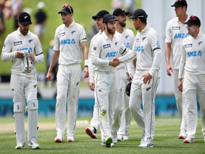 Kane Williamson left elbow injury being monitored Santner ruled out of 2nd Test | WTC फाइनल से पहले न्यूजीलैंड को बड़ा झटका, टीम के दो बड़े खिलाड़ी को लगी चोट, भारत के खिलाफ खेलने पर बना सस्पेंस
