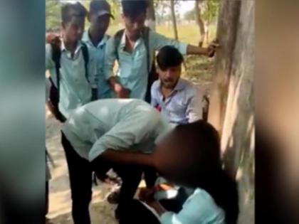 Minor girl forcibly kissed during ragging in Odisha government college 5 students detained 12 expelled | ओडिशा के सरकारी कॉलेज में नाबालिग लड़की को रैगिंग के दौरान जबरन किया गया किस; 5 छात्र हिरासत में, 12 निष्कासित