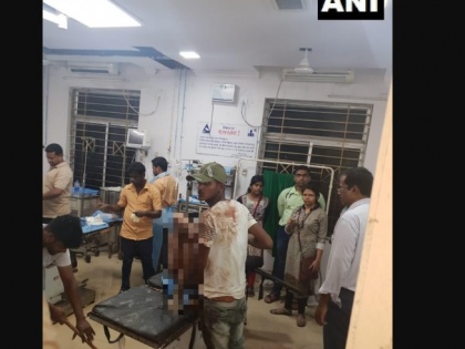 odisha unidentified assailants fired upon congress candidate for odishas aska seat manoj jena | ओडिशा: कांग्रेस उम्मीदवार को गोली मारकर रेता गया गला, हालत गंभीर