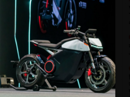 Ola Electric launched Roadster Pro electric motorcycle cover 579 km in a single charge | Ola Electric motorcycle: एक बार चार्ज करने पर 579 किलोमीटर चलेगी रोडस्टर प्रो, ओला की इस बाइक की खासियत जानिए Ola Electric launched Roadster Pro electric motorcycle cover 579 km in a single charge | Ola Electric motorcycle: एक बार चार्ज करने पर 579 किलोमीटर चलेगी रोडस्टर प्रो, ओला की इस बाइक की खासियत जानिए