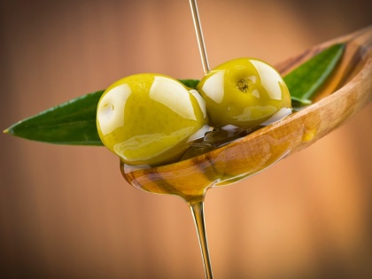 Amazing 10 uses and benefits of Olive Oil in hindi | ऑलिव ऑयल के ये 10 प्रयोग बदल देंगे पर्सनालिटी, एक ही सप्ताह में मिलेगा रिजल्ट