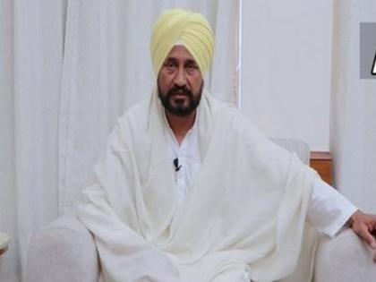 Punjab CM Channi clarified on statement of UP and Bihar comment was for AAP leaders not for the migrant workers | 'भैया' वाले बयान पर पंजाब सीएम चन्नी ने दी सफाई, कहा- टिप्पणी 'आप' नेताओं के लिए थी, यूपी और बिहार के प्रवासी श्रमिकों के लिए नहीं Punjab CM Channi clarified on statement of UP and Bihar comment was for AAP leaders not for the migrant workers | 'भैया' वाले बयान पर पंजाब सीएम चन्नी ने दी सफाई, कहा- टिप्पणी 'आप' नेताओं के लिए थी, यूपी और बिहार के प्रवासी श्रमिकों के लिए नहीं