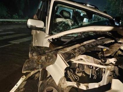 UP CM Yogi Adityanath's OSD Motilal dies in road accident | योगी आदित्यनाथ के ओएसडी मोतीलाल की सड़क हादसे में मौत, पत्नी की हालत गंभीर, यूपी सीएम ने शोक व्यक्त किया UP CM Yogi Adityanath's OSD Motilal dies in road accident | योगी आदित्यनाथ के ओएसडी मोतीलाल की सड़क हादसे में मौत, पत्नी की हालत गंभीर, यूपी सीएम ने शोक व्यक्त किया