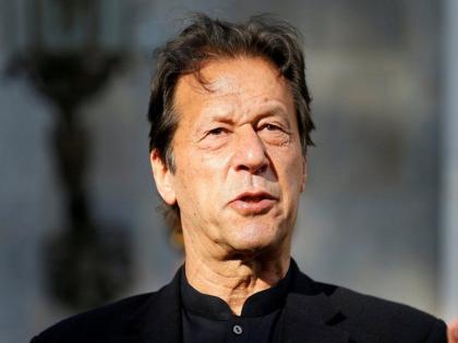 Pakistani PM Imran Khan step-son Musa Maneka arrested officials threatened after custody | पाकिस्तानी पीएम इमरान खान का सौतेला बेटा गिरफ्तार, अधिकारियों को हिरासत बाद दी धमकी, जानिए मामला Pakistani PM Imran Khan step-son Musa Maneka arrested officials threatened after custody | पाकिस्तानी पीएम इमरान खान का सौतेला बेटा गिरफ्तार, अधिकारियों को हिरासत बाद दी धमकी, जानिए मामला