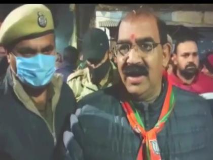 Punjab elections bjp candidate ashwani sharma people attacked on bjp workers gathering | पंजाब चुनावः प्रदेश बीजेपी अध्यक्ष की सभा में लोगों ने भाजपा कार्यकर्ताओं पर किया हमला, 4 घायल