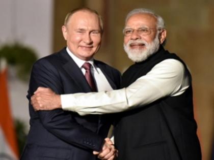 Putin sends regards to PM Modi Moscow appreciates India stance offers big discount on oil | रूस-यूक्रेन युद्ध पर भारत के रुख की रूस ने की सराहना, पुतिन ने पीएम मोदी को भेजा अभिवादन, सस्ते दामों में कच्चे तेल का दिया ऑफर