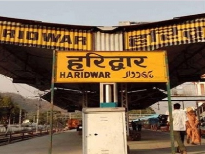 Railway stations in Uttarakhand: Urdu names will be removed in sign board, written in Sanskrit | उत्तराखंड में रेलवे स्टेशनः साइन बोर्ड में हटाए जाएंगे उर्दू नाम, संस्कृत में लिखे जाएंगे