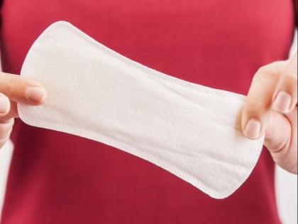 sanitary napkins history: first time it's useful for man not for women | महिलाओं नहीं पुरुषों के लिए पहली बार बना था सैनेटरी पैड, जानें इसका इतिहास और शुरुआत की पूरी कहानी