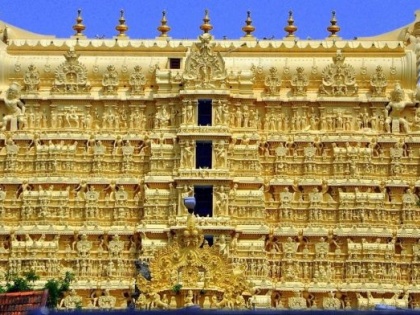 Supreme Court Travancore Royal family administration control Padmanabha Swamy temple in Kerala | पद्मनाभस्वामी मंदिर पर सुप्रीम कोर्ट का फैसला, त्रावणकोर राजघराने का हक, करीब दो लाख करोड़ रु. की संपत्ति, जानिए मामला