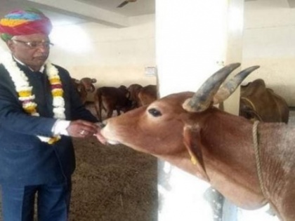 Government has given me Padma Shri, it is the honor of Gaumata, cow devotees and countrymen: Ramzan Khan | सरकार ने मुझे पद्मश्री सम्मान दिया, यह गौमाता का, गौभक्तों का और देशवासियों का सम्मान हैः रमजान खान