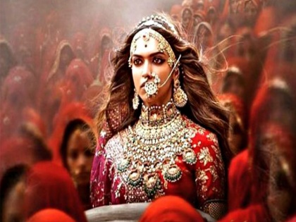 Padmaavat Box Office Day 9: Ranveer Singh, Deepika Padukone and Shahid Kapoor starrer garners Rs 166. 5 crore | Padmaavat Box Office collection Day 9: पद्मावत बन सकती है संजय लीला भंसाली की सबसे कमाऊ फिल्म, कर चुकी है इतनी कमाई