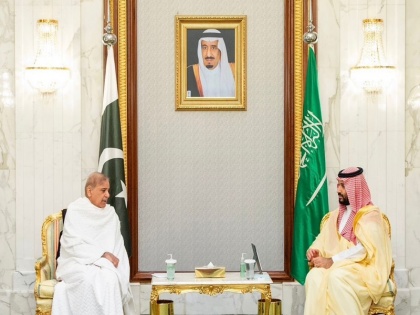 Shehbaz Sharif, Saudi prince Salman discuss 'Jammu and Kashmir dispute', push for India-Pakistan dialogue | शहबाज शरीफ, सऊदी प्रिंस सलमान ने 'जम्मू-कश्मीर विवाद' पर चर्चा की, भारत-पाकिस्तान वार्ता पर दिया जोर