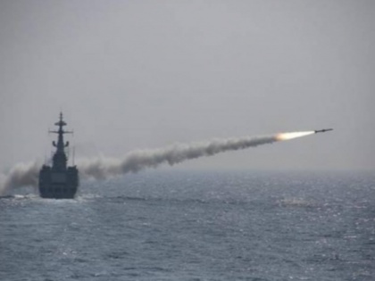 Pak Navy tests missile in arab sea Report Pakistan Media | पाकिस्तानी नौसेना ने क्रूज मिसाइल हरबा का किया सफल परीक्षण- पाक मीडिया