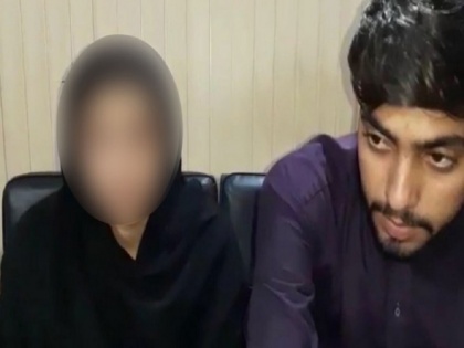 Pakistan Lahore's sikh girl focibly converted to islam and married to muslim man | पाकिस्तान: सिख लड़की का जबरन धर्म परिवर्तन, मुस्लिम लड़के से कराई शादी, परिवार ने दी आत्मदाह की धमकी
