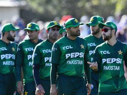 NZ vs PAK T20I live score PAK 135-10 NZ 137-5 New Zealand won 5 wkts 15 Overs game due to rain Tim Seifert 22 balls 45 runs 3 fours 5 sixes | NZ vs PAK T20I: 5 मैचों की सीरीज में 2-0 से आगे न्यूजीलैंड?, दूसरे मैच में पाकिस्तान को 5 विकेट से कूटा, टिम सीफर्ट ने 22 गेंद में कूटे 45 रन