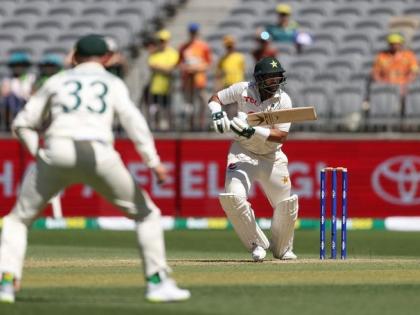 Australia vs Pakistan, 1st Test 2023 Australia lead by 300 runs AUS 487 & 84-2 PAK 271 Pakistan was not given follow on first innings, know the situation of the third day | Australia vs Pakistan, 1st Test 2023: ऑस्ट्रेलिया 300 रन से आगे, पाकिस्तान को पहली पारी में नहीं दिया फॉलोऑन, जानें तीसरे दिन का हाल