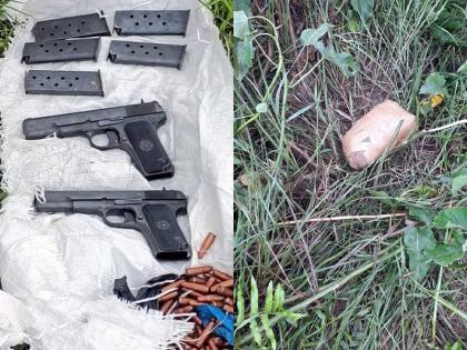 Jammu and Kashmir: weapons sent through drones from from pakistan recovered | जम्मू-कश्मीर: पाकिस्तान और आतंकियों की कोशिश नाकाम, सीमा पार से ड्रोन के जरिए भेजे गए हथियार बरामद Jammu and Kashmir: weapons sent through drones from from pakistan recovered | जम्मू-कश्मीर: पाकिस्तान और आतंकियों की कोशिश नाकाम, सीमा पार से ड्रोन के जरिए भेजे गए हथियार बरामद