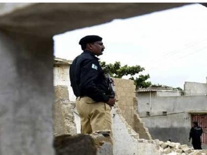 Pakistan mob enters Police Station, Kills man accused of blasphemy | पाकिस्तान में पुलिस स्टेशन में घुसी भीड़, ईशनिंदा के आरोप में युवक को पीट-पीटकर मार डाला Pakistan mob enters Police Station, Kills man accused of blasphemy | पाकिस्तान में पुलिस स्टेशन में घुसी भीड़, ईशनिंदा के आरोप में युवक को पीट-पीटकर मार डाला