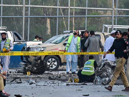 Pakistan Suicide Blast: पेशावर में अर्धसैनिक बल के मुख्यालय पर हमला, बम ब्लास्ट में 5 कमांडो की मौत; 6 घायल