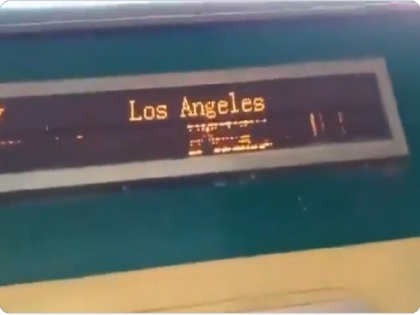 Pakistani train to Los Angeles Railways' gaffe goes viral on social media | पाकिस्तान से लॉस एंजेलिस तक के लिए निकली ट्रेन! वायरल वीडियो पर जमकर पाक का उड़ाया जा रहा मजाक 