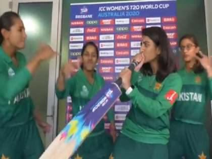 Women’s T20 World Cup: ICC shares video of Pakistan cricketers dancing, gets trolled by unimpressed fans | Women’s T20 World Cup: ICC ने शेयर किया पाकिस्तानी महिला क्रिकेटरों के डांस का वीडियो, फैंस ने कर दिया ट्रोल