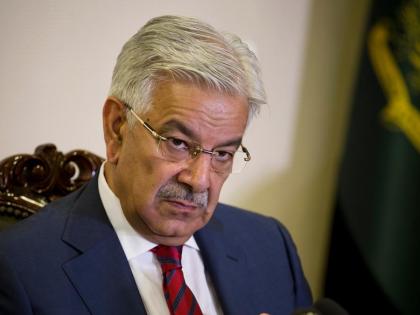 Air Force Chief Air Chief Marshal Amarpreet Singh said 5 Pakistani fighter planes shot down Pakistan's Defense Minister Khawaja Asif said neither target nor destroy plane | वायुसेना प्रमुख एयर चीफ मार्शल ने कहा- पांच पाकिस्तानी लड़ाकू विमान मार गिराए, पाक के रक्षा मंत्री ख्वाजा आसिफ बोले-विमान को न तो निशाना बनाए और न ही नष्ट कर पाए