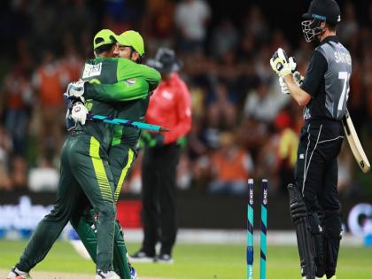 pakistan top t20 rankings beating new zealand in third t20 | न्यूजीलैंड से सीरीज जीत आईसीसी टी20 रैंकिंग में टॉप पर पहुंचा पाकिस्तान