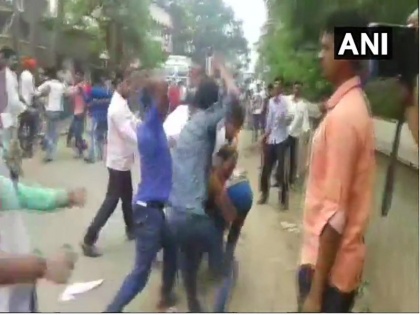 west bengal panchayat election 2018 live update and highlights | पश्चिम बंगाल पंचायत चुनाव: कई जगह हिंसा के बीच हुआ मतदान, मुर्शीदाबाद में ‌भिड़ गए थे TMC-कांग्रेस कार्यकर्ता