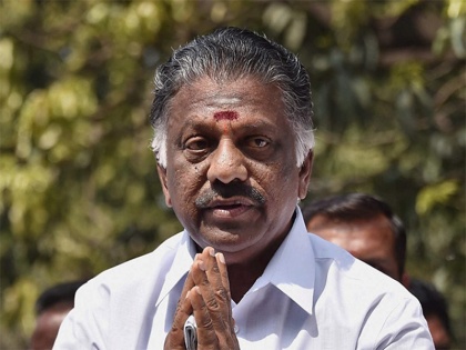 Tamil Nadu: Panneerselvam, expelled from AIADMK, asked the party, "If BJP asks to remove Palaniswami, will he agree?" | तमिलनाडु: एआईएडीएमके से निष्कासित पन्नीरसेल्वम ने पार्टी से पूछा, "अगर भाजपा पलानीस्वामी को हटाने के लिए कहती है तो क्या वो मानेंगे?"