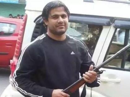 Gang members attacked the police station with AK-47, rewarded Vikram Gurjar was freed | बदमाशों ने AK-47 से थाने पर किया हमला, 5 लाख घोषित इनामी वॉन्टेड विक्रम गुर्जर को छुड़ा ले गए Gang members attacked the police station with AK-47, rewarded Vikram Gurjar was freed | बदमाशों ने AK-47 से थाने पर किया हमला, 5 लाख घोषित इनामी वॉन्टेड विक्रम गुर्जर को छुड़ा ले गए