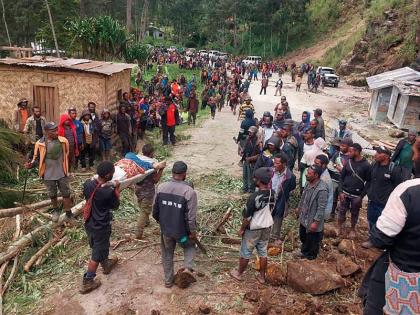 More than 300 people feared dead due to landslide in Papua New Guinea | पापुआ न्यू गिनी में भूस्खलन से 300 से अधिक लोगों के मरने की आशंका