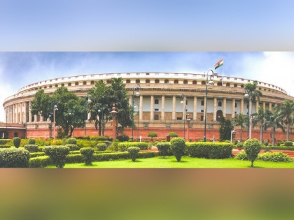 Parliament monsoon session 2018 latest news updates, live news | मॉनसून सत्रः पीयूष गोयल ने भगोड़ा आर्थिक अपराधी बिल किया पेश, लोकसभा की कार्यवाही स्थगित