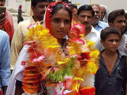 Hindu minority women are moving forward in Pakistan: Siviz became judge, senator and assistant sub-inspector | पाकिस्तान में हिंदू अल्पसंख्यक महिलाएं लिख रही नई इबारतः सिविज जज, सीनेटर और सहायक उप-निरीक्षक तक पहुंचीं Hindu minority women are moving forward in Pakistan: Siviz became judge, senator and assistant sub-inspector | पाकिस्तान में हिंदू अल्पसंख्यक महिलाएं लिख रही नई इबारतः सिविज जज, सीनेटर और सहायक उप-निरीक्षक तक पहुंचीं