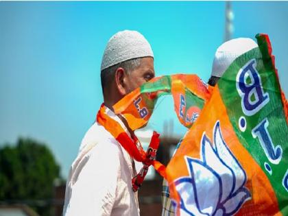 BJP will make inroads in Pasmanda Muslim society for 2024 general elections, Minority Front convenes meeting at party headquarters | भाजपा 2024 के आम चुनाव को लेकर पसमांदा मुस्लिमों में बनाएगी पैठ, अल्पसंख्यक मोर्चा ने पार्टी मुख्यालय में बुलाई बैठक