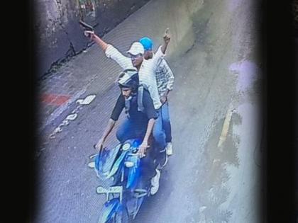 Patna Hospital Shooting Chandan Mishra killers new Photos viral absconded on bike brandishing pistol | चंदन मिश्रा के हत्यारों की नई तस्वीर वायरल, पिस्तौल लहराते हुए बाइक से फरार; पुलिस की पहुंच से अब भी दूर आरोपी Patna Hospital Shooting Chandan Mishra killers new Photos viral absconded on bike brandishing pistol | चंदन मिश्रा के हत्यारों की नई तस्वीर वायरल, पिस्तौल लहराते हुए बाइक से फरार; पुलिस की पहुंच से अब भी दूर आरोपी