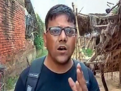 UP: Journalist Pawan Jaiswal booked for roti-salt midday meal video gets clean chit | मिड-डे मील में रोटी-नमक परोसे जाने वाले मामले में पत्रकार को मिली क्लीन चिट, वीडियो वायरल होने के बाद सरकार पर उठे थे सवाल