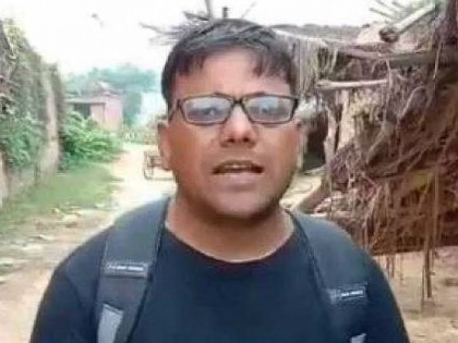 up mirzapur journalist pawan jaiswal died cancer salt-bread mid day meal | यूपी: मिड डे मील में नमक-रोटी देने की खबर करने वाले मिर्जापुर के पत्रकार पवन जायसवाल का कैंसर से निधन