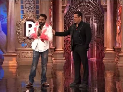 Pawan Singh filed two complaints with the Mumbai Police after receiving threats from the Bishnoi gang, after meeting Salman Khan at the 'Bigg Boss 19' finale. | बिश्नोई गैंग से मिली धमकियों के बाद पवन सिंह ने मुंबई पुलिस में दो शिकायतें दर्ज कराईं, 'बिग बॉस 19' फिनाले में सलमान खान से मिलने के बाद मिली थी धमकी Pawan Singh filed two complaints with the Mumbai Police after receiving threats from the Bishnoi gang, after meeting Salman Khan at the 'Bigg Boss 19' finale. | बिश्नोई गैंग से मिली धमकियों के बाद पवन सिंह ने मुंबई पुलिस में दो शिकायतें दर्ज कराईं, 'बिग बॉस 19' फिनाले में सलमान खान से मिलने के बाद मिली थी धमकी