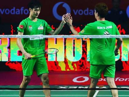 Ahmedabad Smash Masters win over North Eastern Warriors | पीबीएल-3: अहमदाबाद स्मैशर्स ने नार्थ ईस्ट वॉरियर्स को दी मात, मिली 2-1 की बढ़त