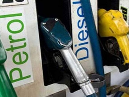 fuel petrol diesel price today petrol and diesel price updates 15 july 2019 in delhi and other cities | पेट्रोल का दाम बढ़ा, डीजल स्थिर, जानें अपने शहर का आज का रेट
